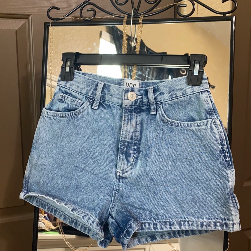 New BDG button up Shorts